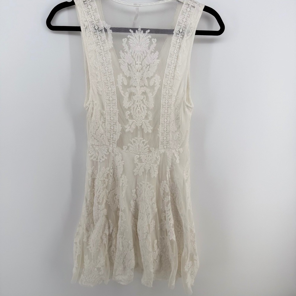 Free People Reign Over‎ Me Dress Ivory Embroidered Lace Mini Size 4 Boho